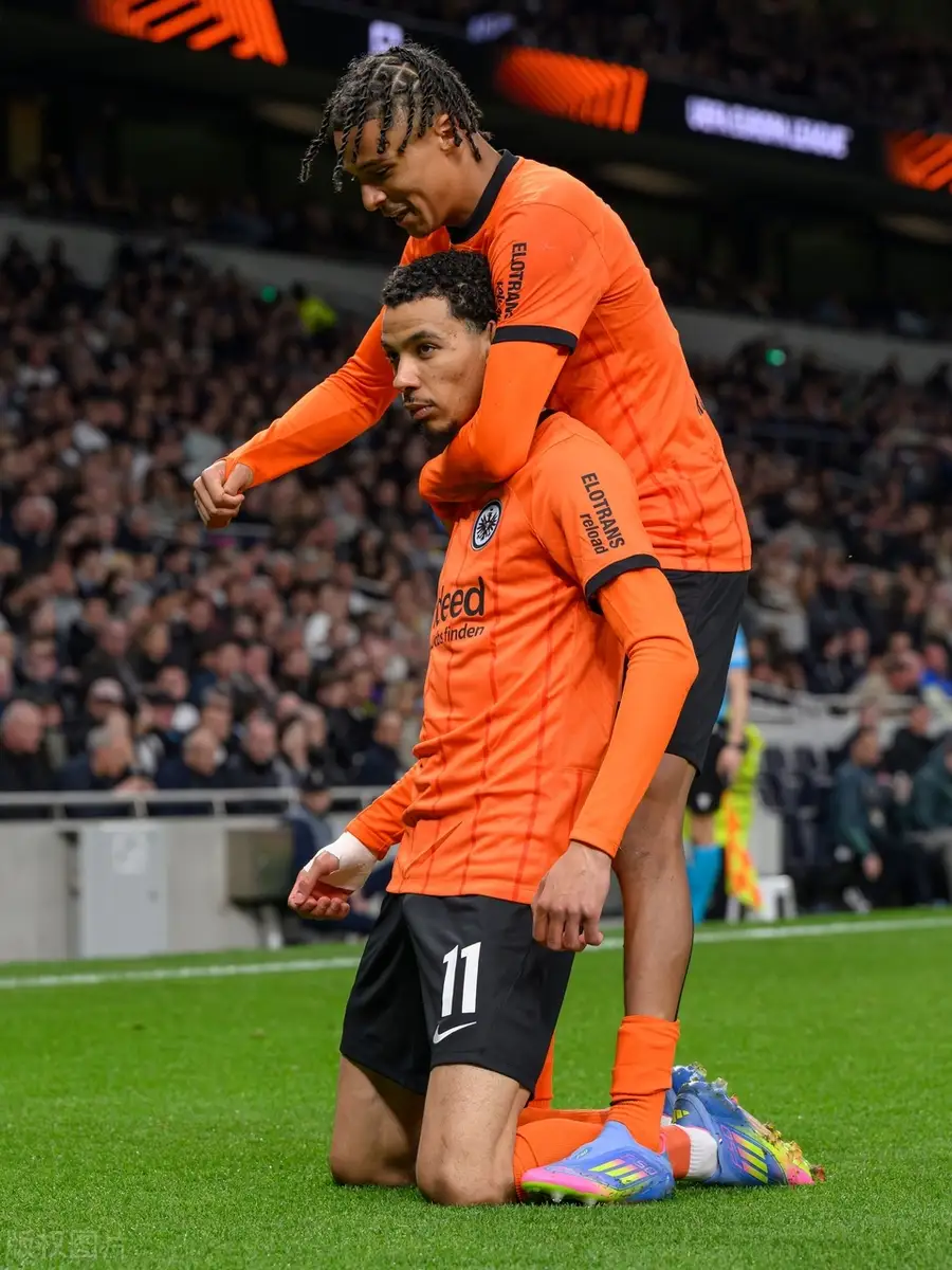 赛前突围战来临,拉齐奥围绕亚冠完成体检,态度坚定,年轻球员得到机会 赛前突围战来临,拉齐奥围绕亚冠完成体检,态度坚定,年轻球员得到机会