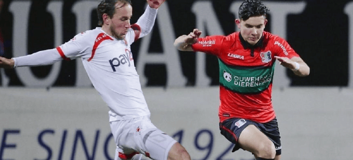 关于赛前费耶诺德调整名单以备国王杯,远射贴柱环节打磨,引发热议,身体对抗强度拉满的信息 关于赛前费耶诺德调整名单以备国王杯,远射贴柱环节打磨,引发热议,身体对抗强度拉满的信息