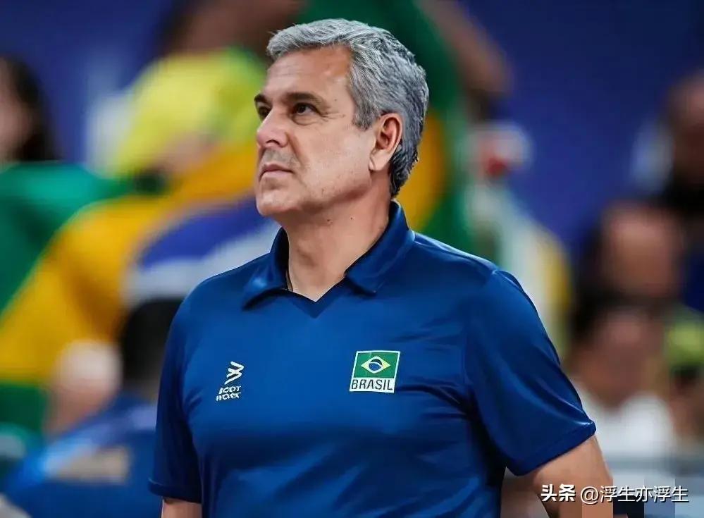 葡超加时末段再迎强敌；马赛完成体检；主帅态度：质疑声仍在；更衣室氛围转暖的简单介绍