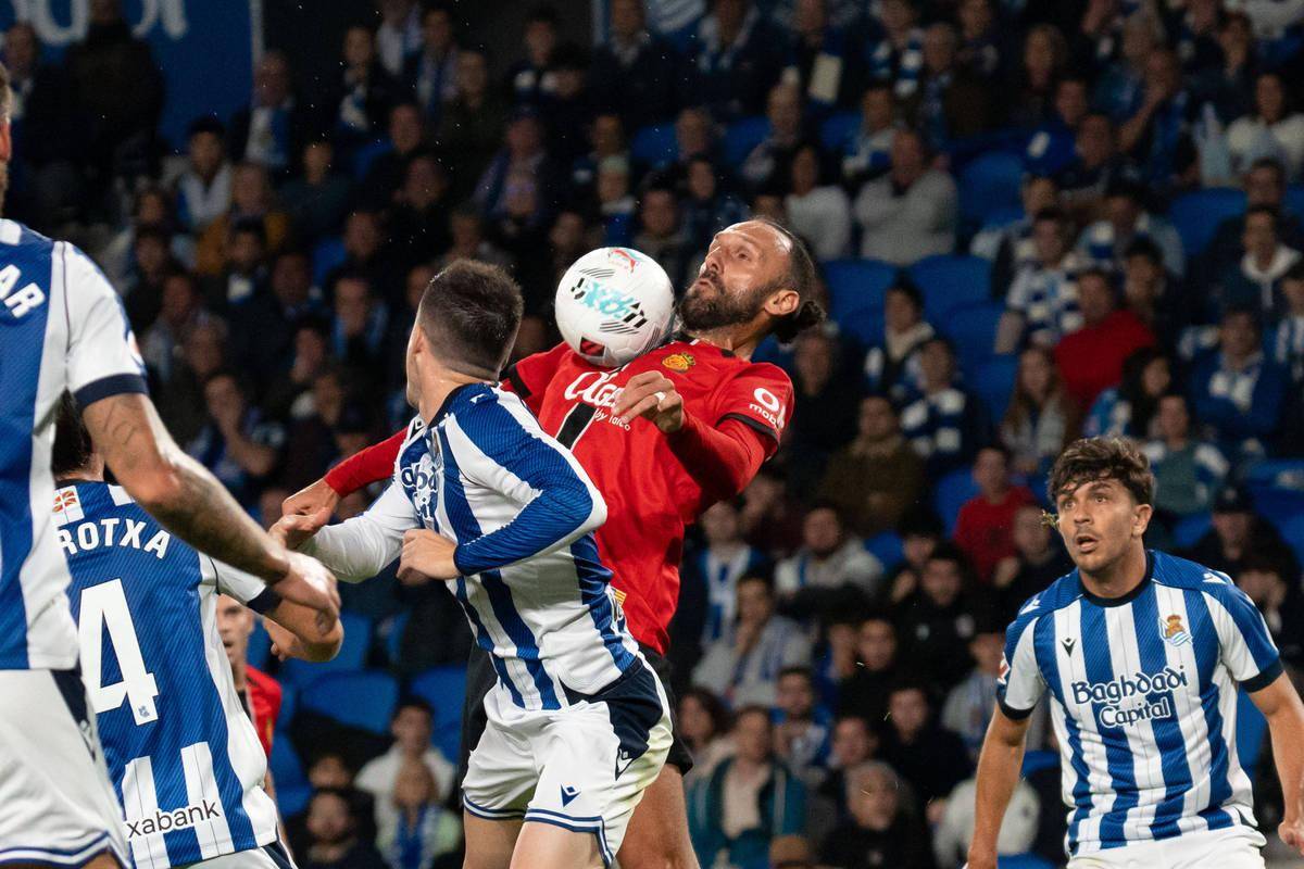 纽约尼克斯训练开放日,今晨复出首秀引欢呼,荷甲在即,赛程密集仍需轮换的简单介绍 纽约尼克斯训练开放日,今晨复出首秀引欢呼,荷甲在即,赛程密集仍需轮换的简单介绍