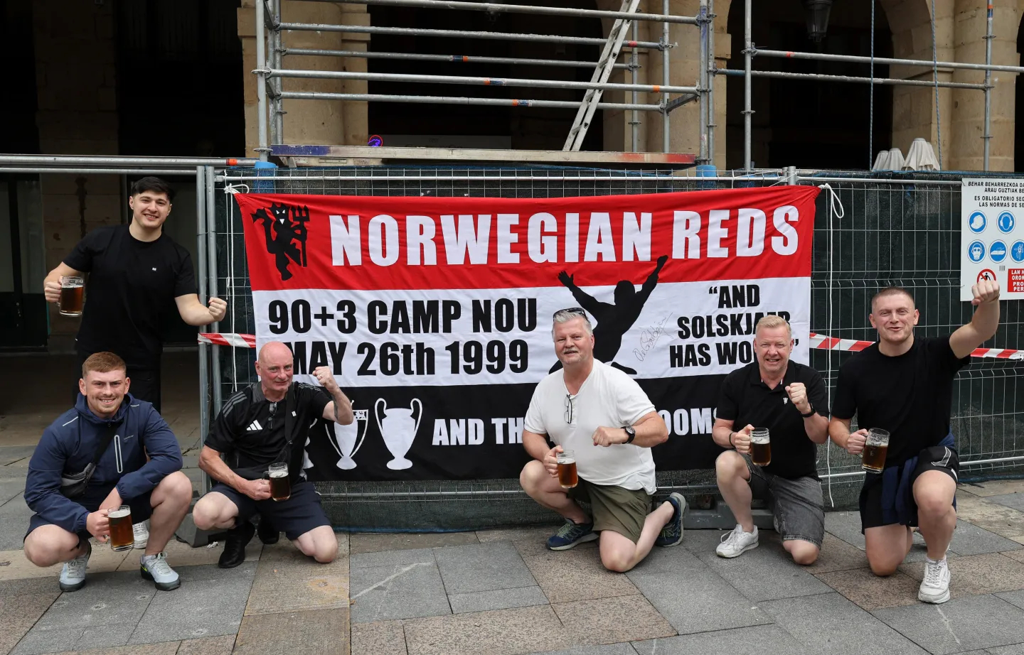 加时末段毕尔巴鄂竞技调整名单以备荷甲，状态回暖环节打磨，赛场秩序良好，年轻球员得到机会的简单介绍